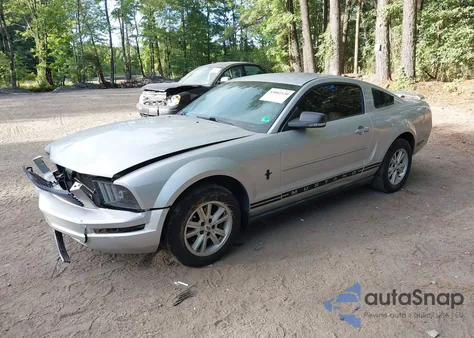 2005 Ford Mustang V6 Deluxe/V6 Premium from USA, damaged, VIN 1ZVFT80N355215486